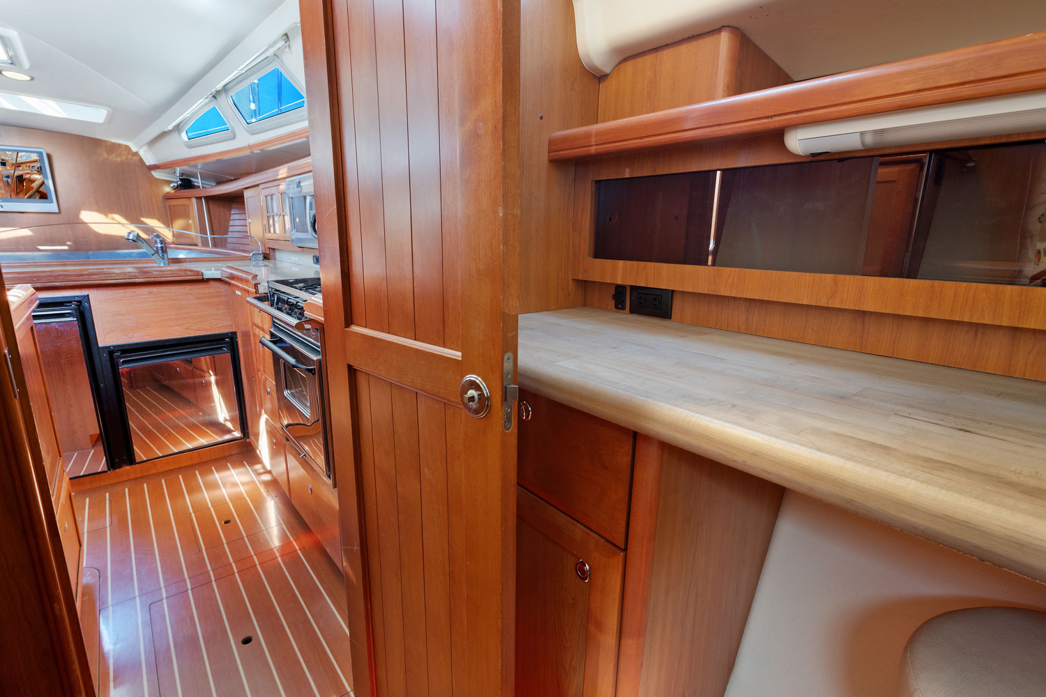 Hunter 49 Belle Collette 150