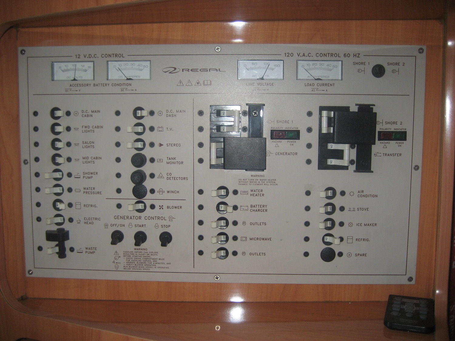 Regal 3260 Commodore - Andiamo 25