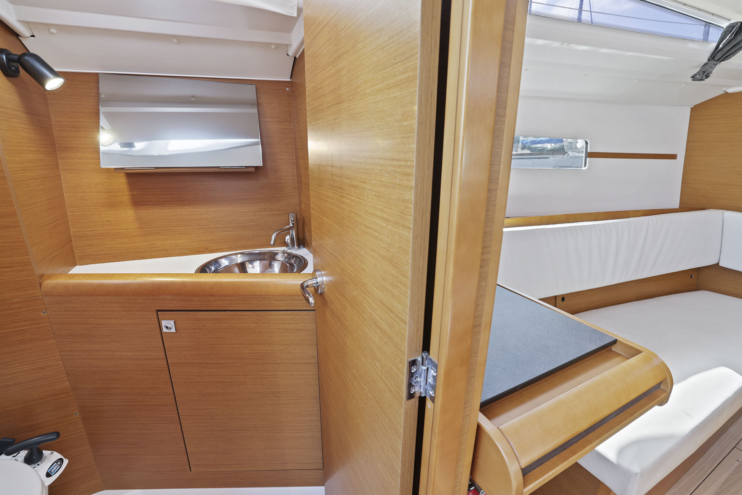 Jeanneau 349 - MORROWIND 12