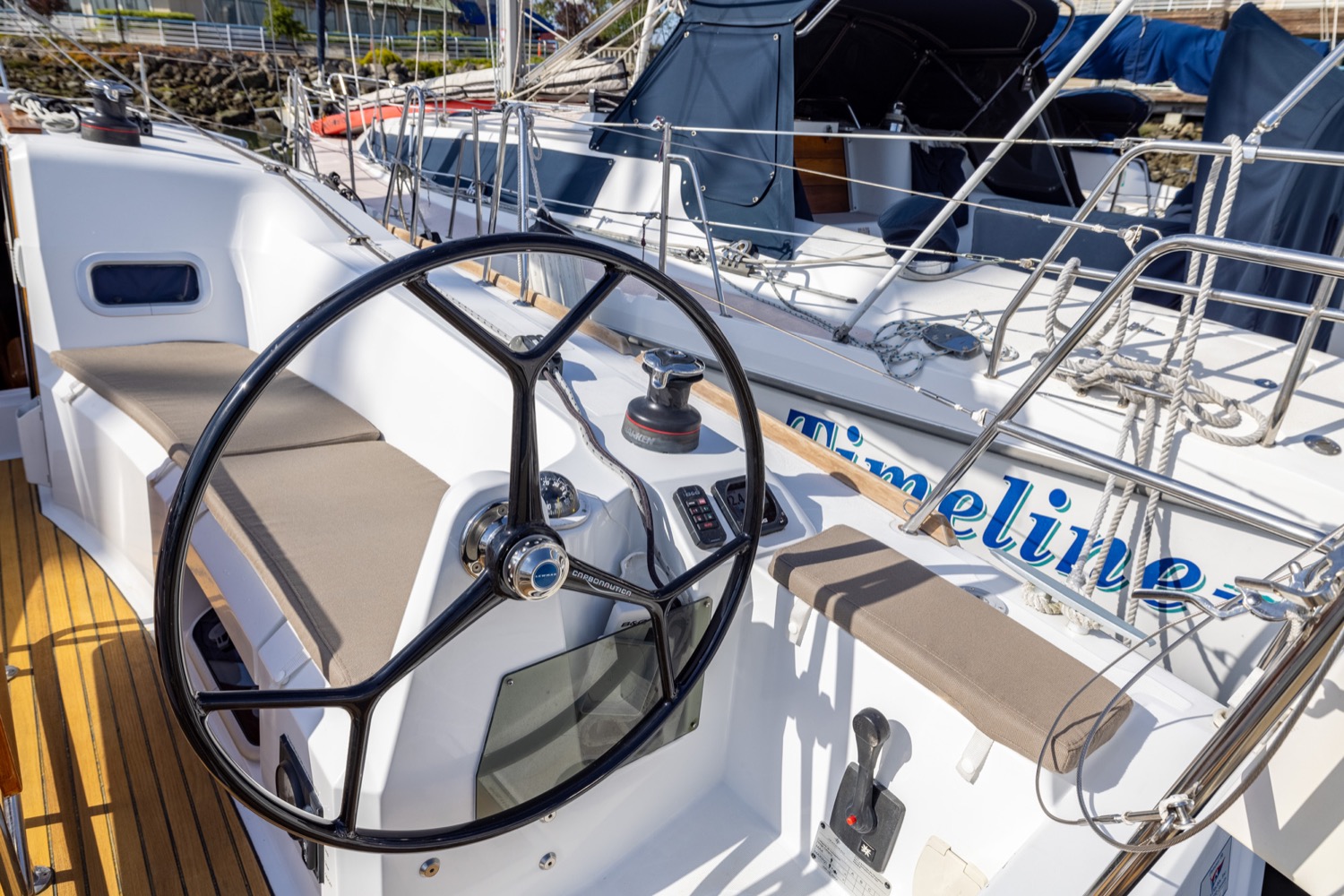 Jeanneau 349 - MORROWIND 23