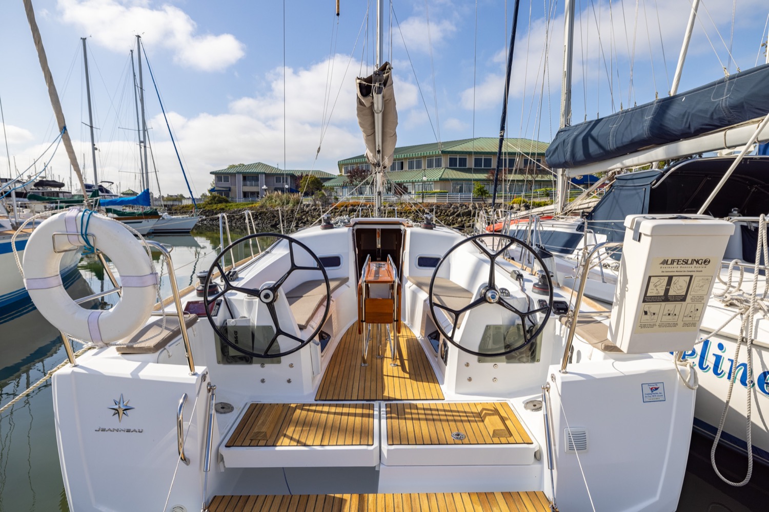 Jeanneau 349 - MORROWIND 4