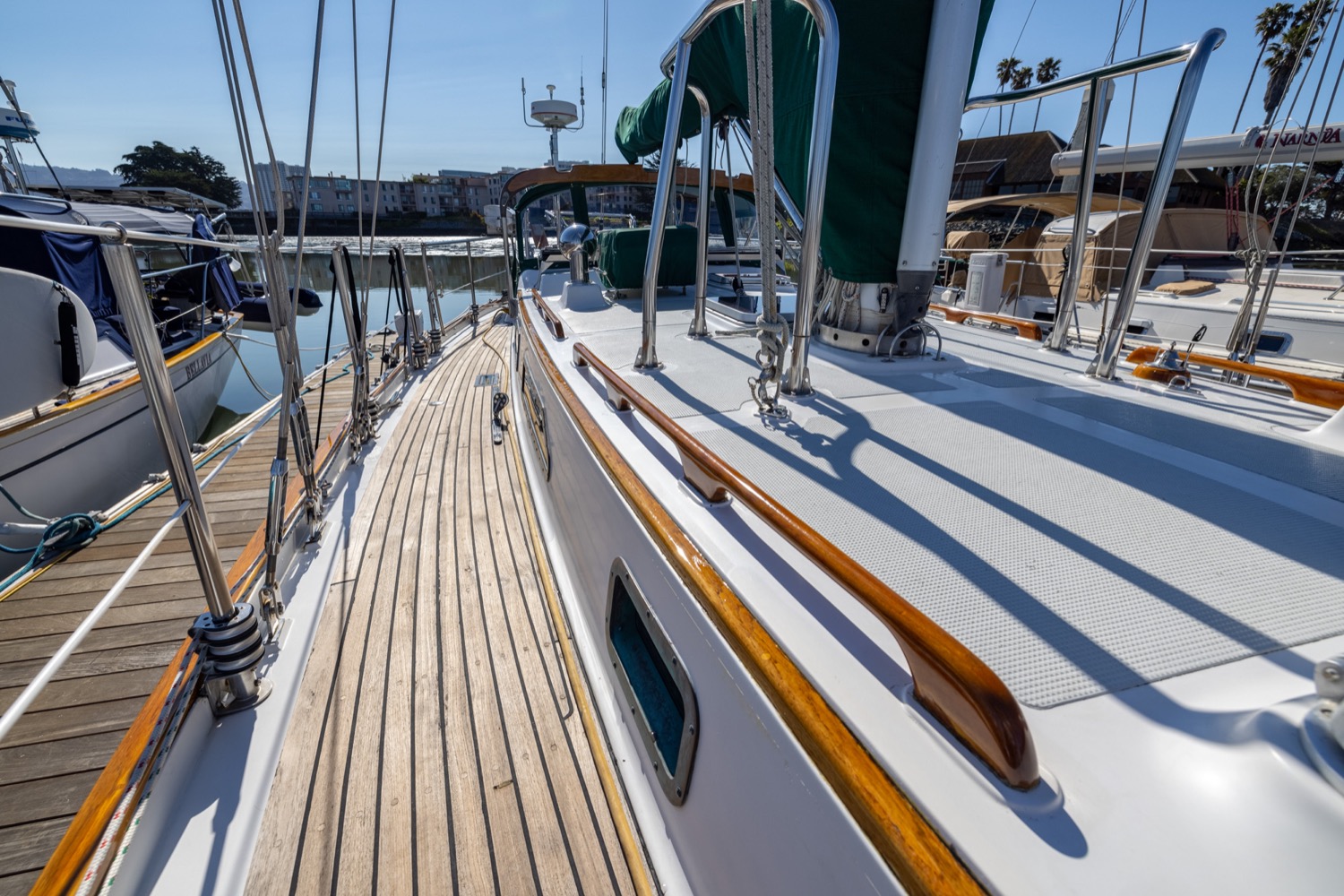 Passport 42 - DreamKeeper 10