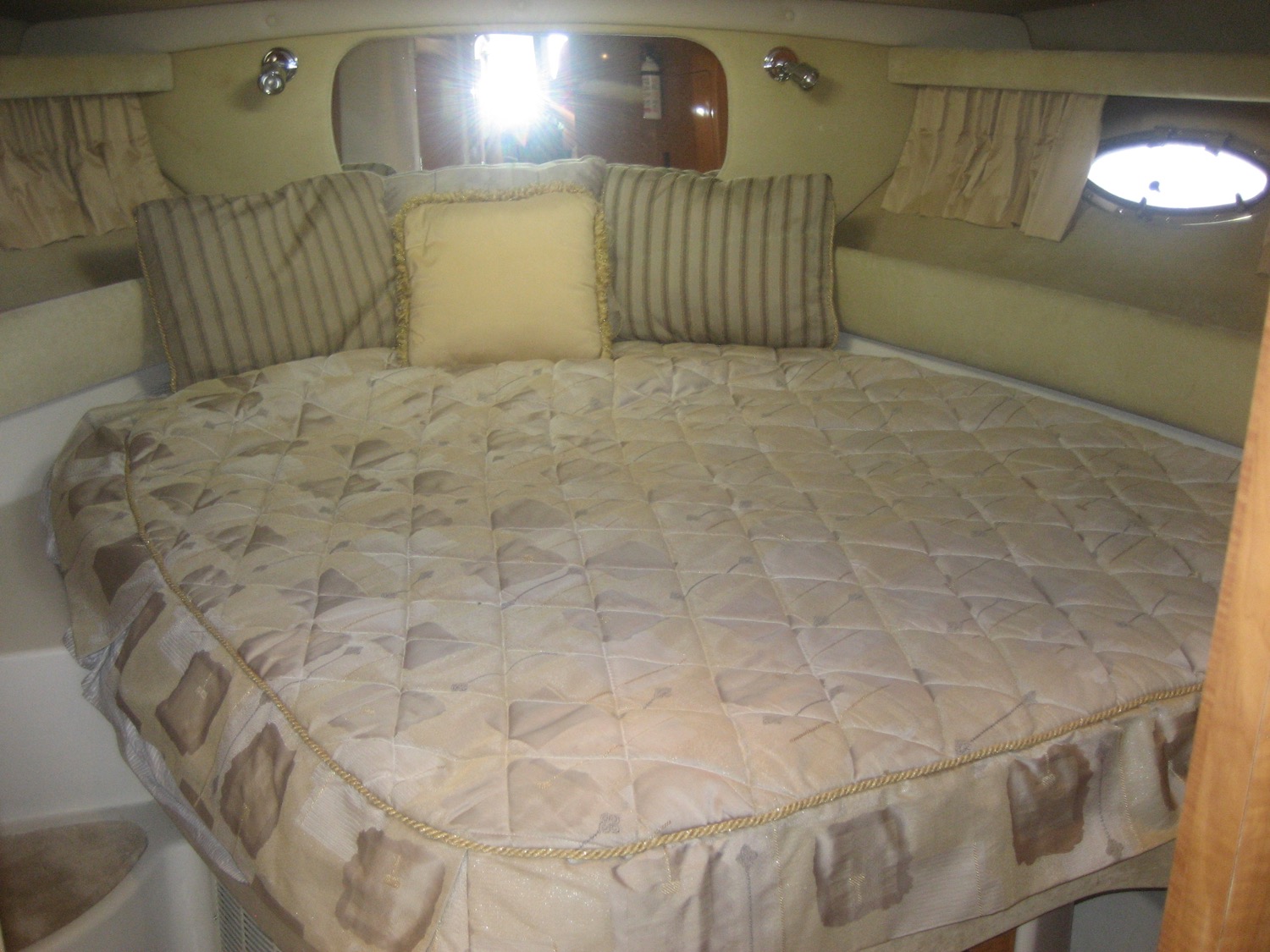 Regal 3880 - Sweet Melissa 14