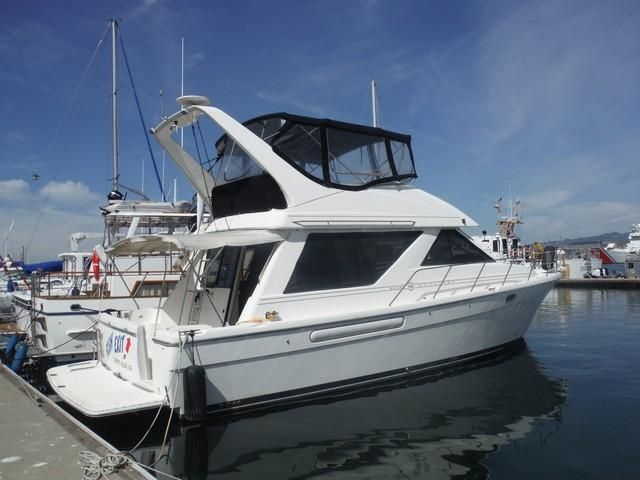 39 Bayliner 3988 - FISH EXIT 2