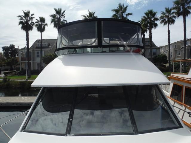 39 Bayliner 3988 - FISH EXIT 21