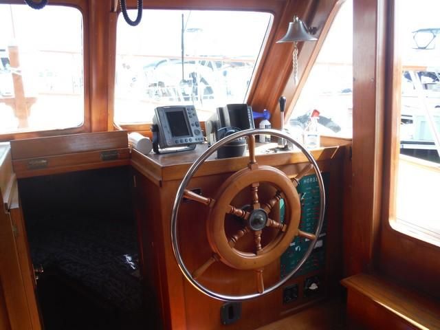 DeFever Aft Cabin 41 6