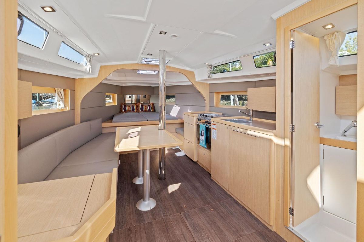 2015 Beneteau 38 - TOOFUN 30