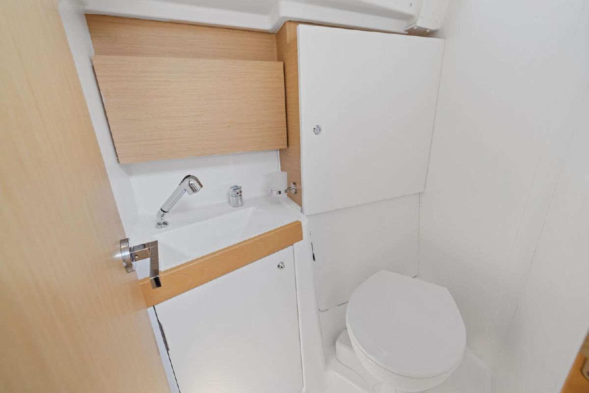 2015 Beneteau 38 - TOOFUN 34