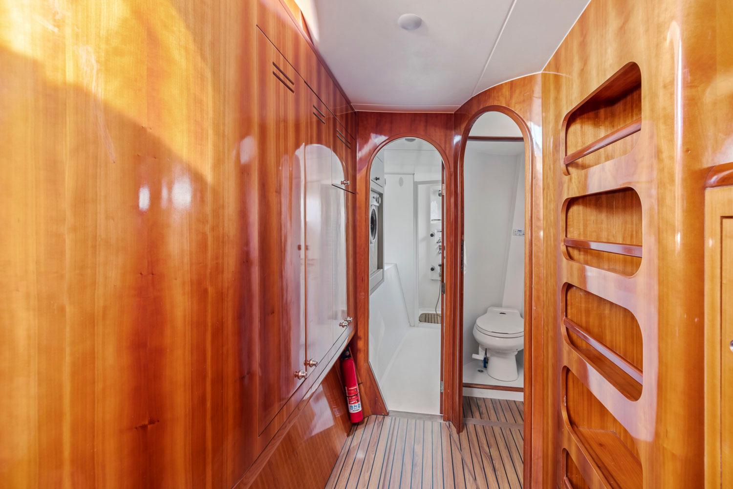 Catana 472 - TIVOLI 37