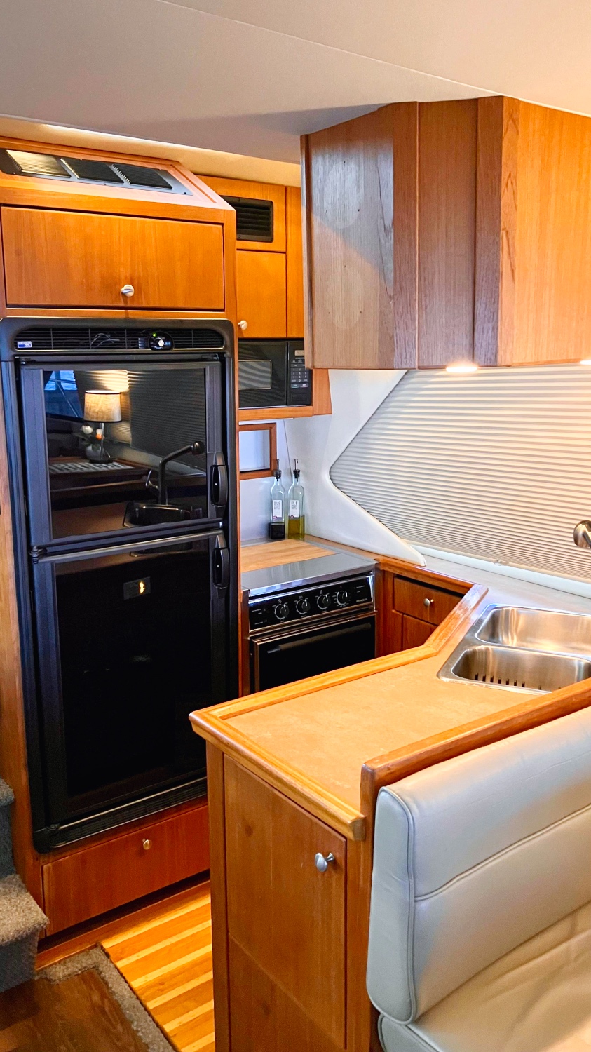 1996 Bayliner 4087 MY 9