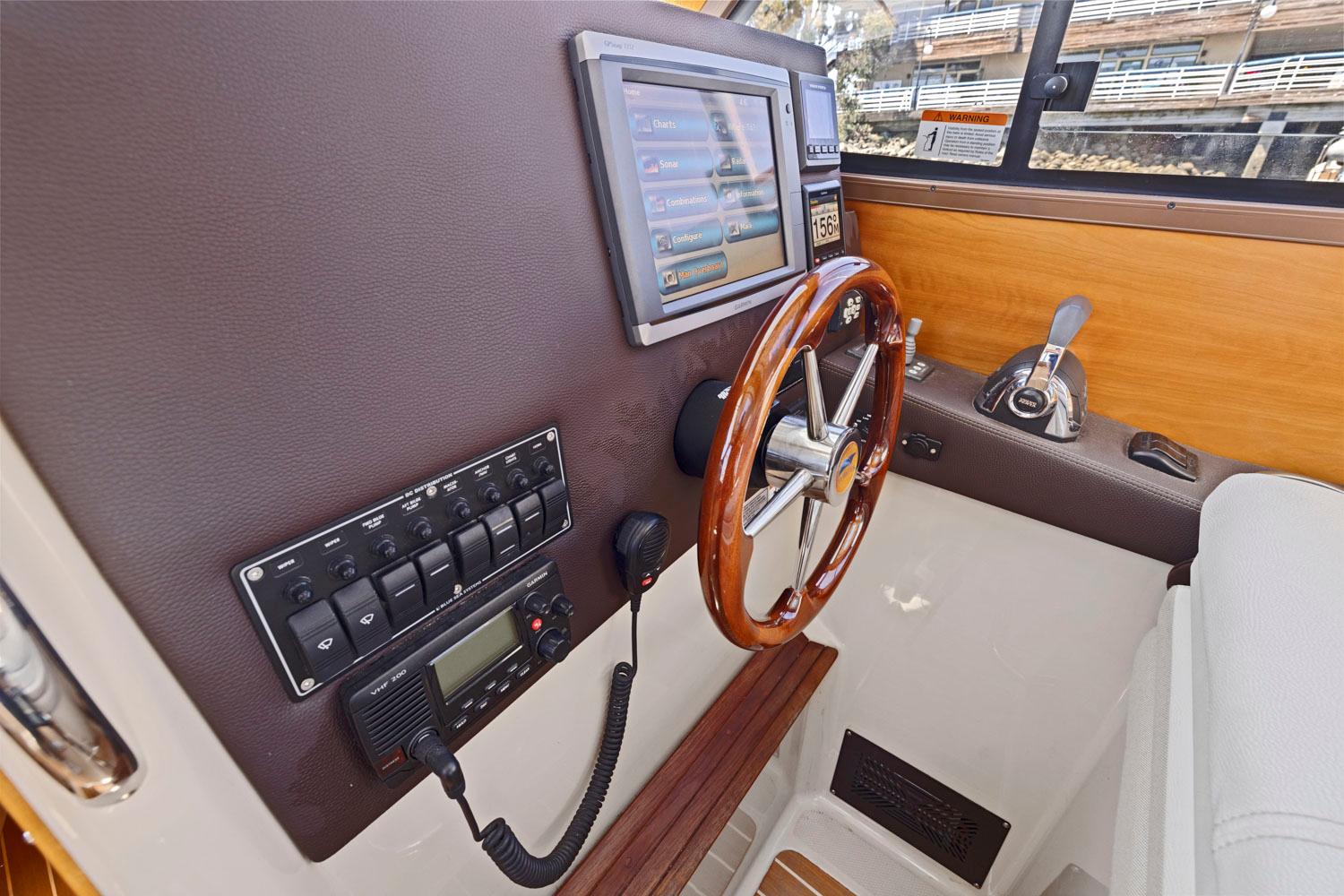 2015 Cutwater 26 DEVIATION 26