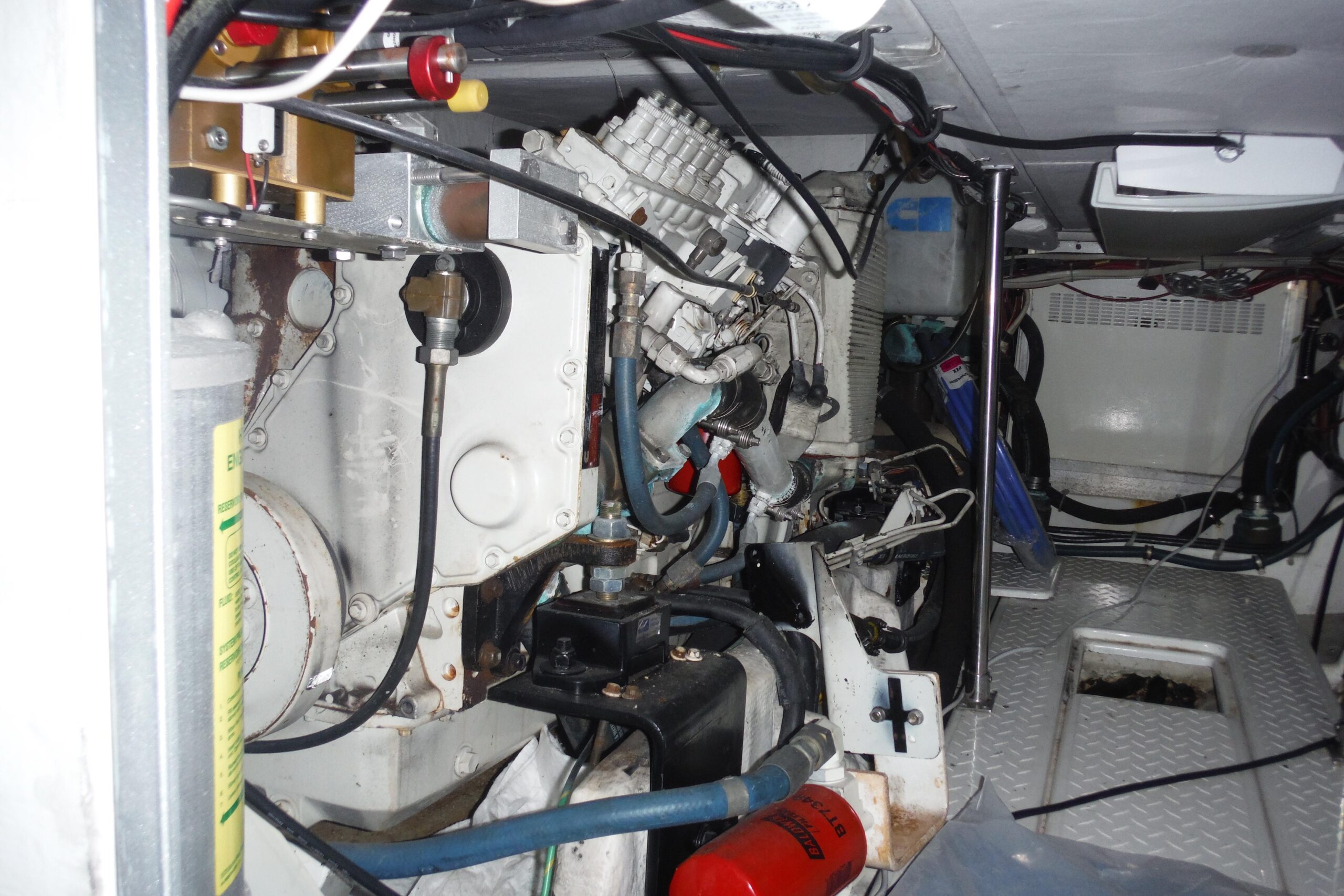 1999 Bayliner 4788 36