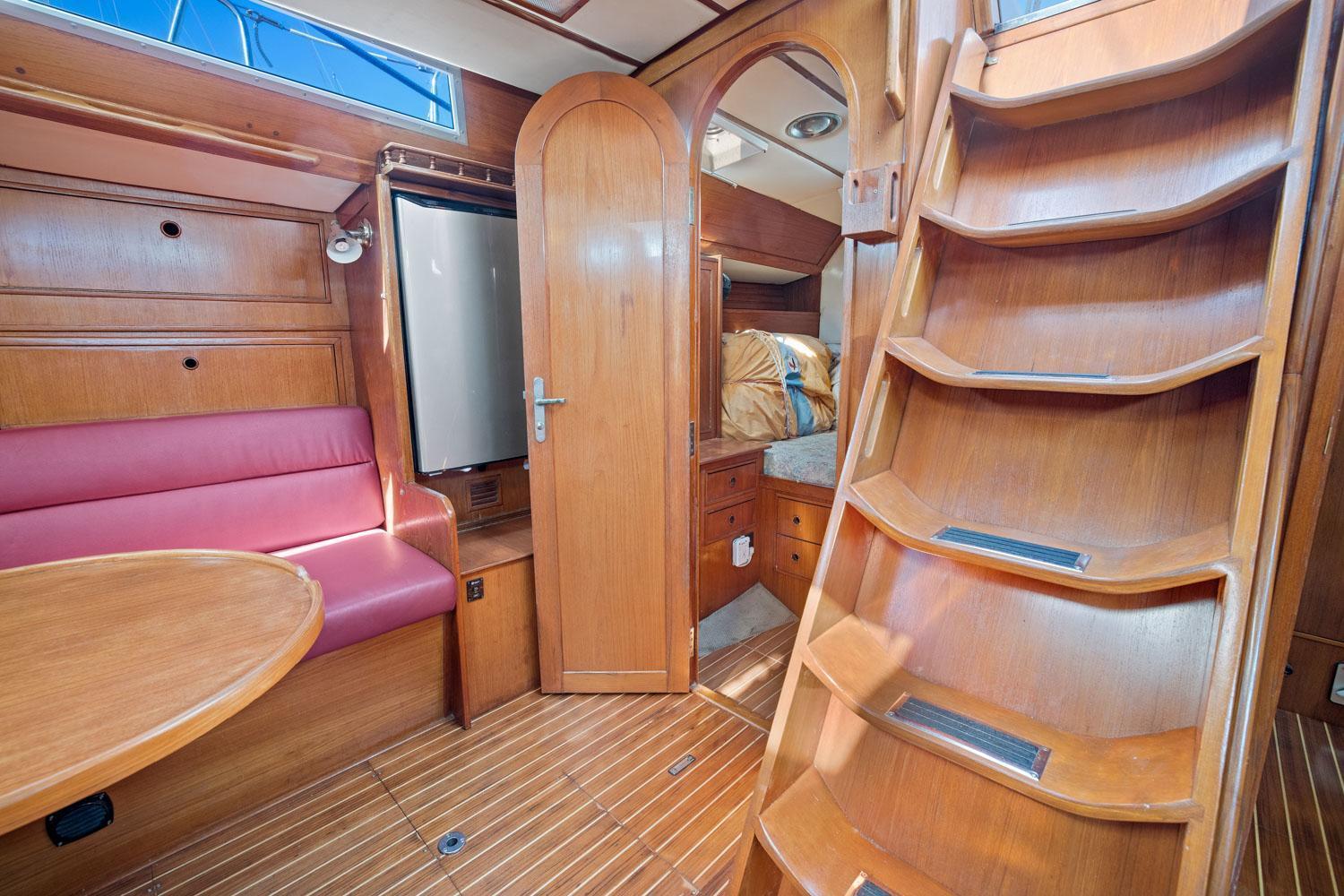 Wauquiez Centurion 47 - DARING ADVENTURE 10