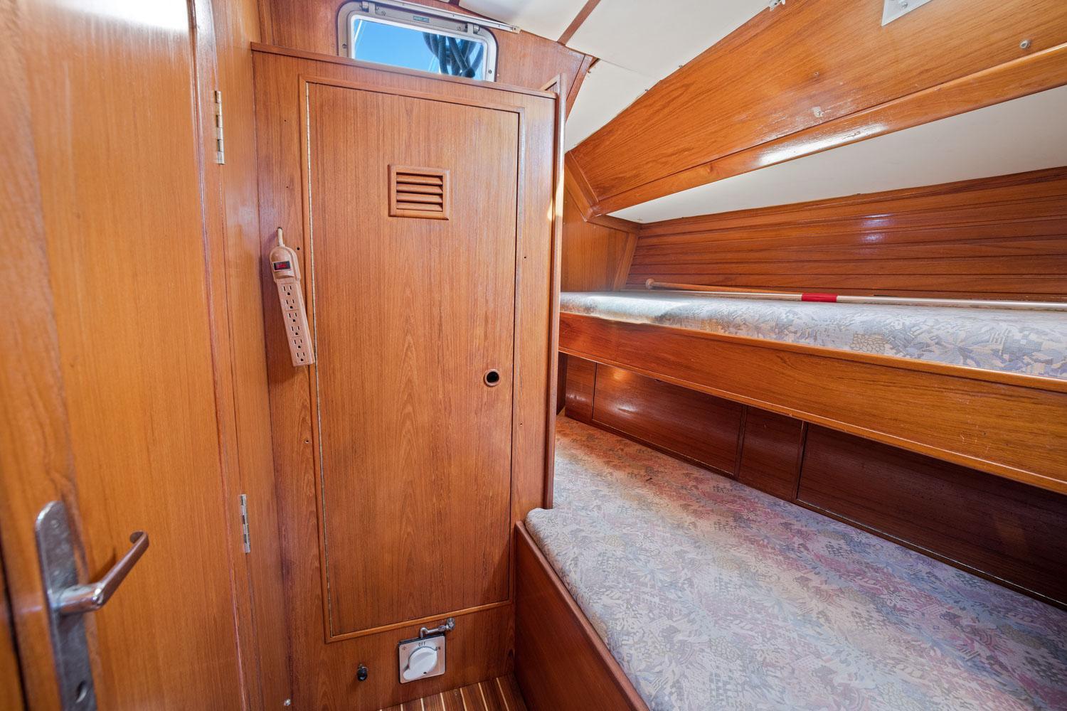 Wauquiez Centurion 47 - DARING ADVENTURE 11