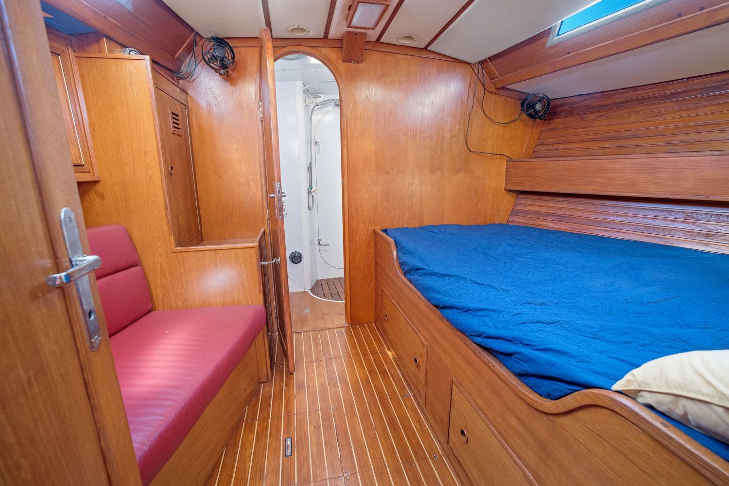 Wauquiez Centurion 47 - DARING ADVENTURE 15