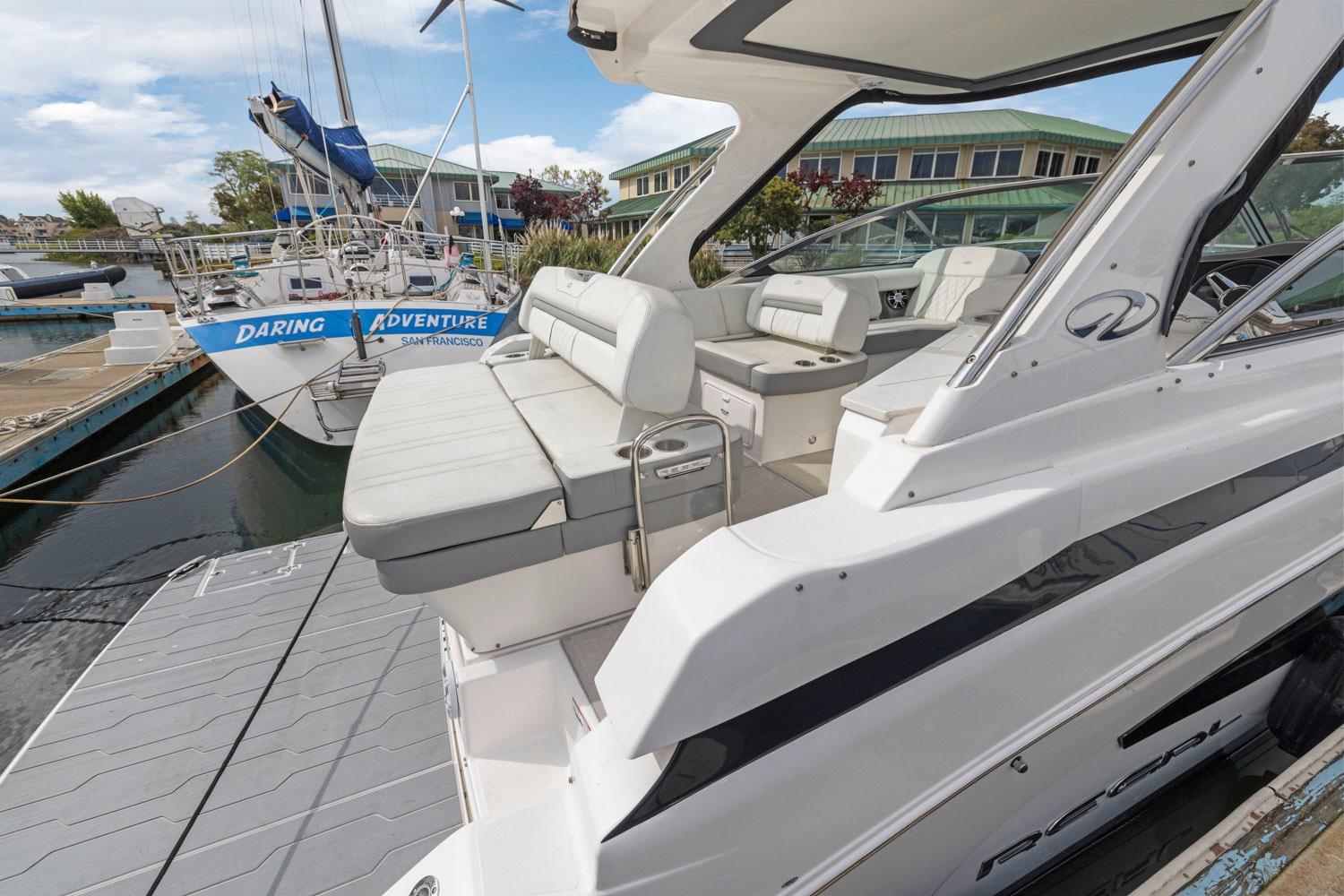 2022 Regal 33 Express - PARISII 19