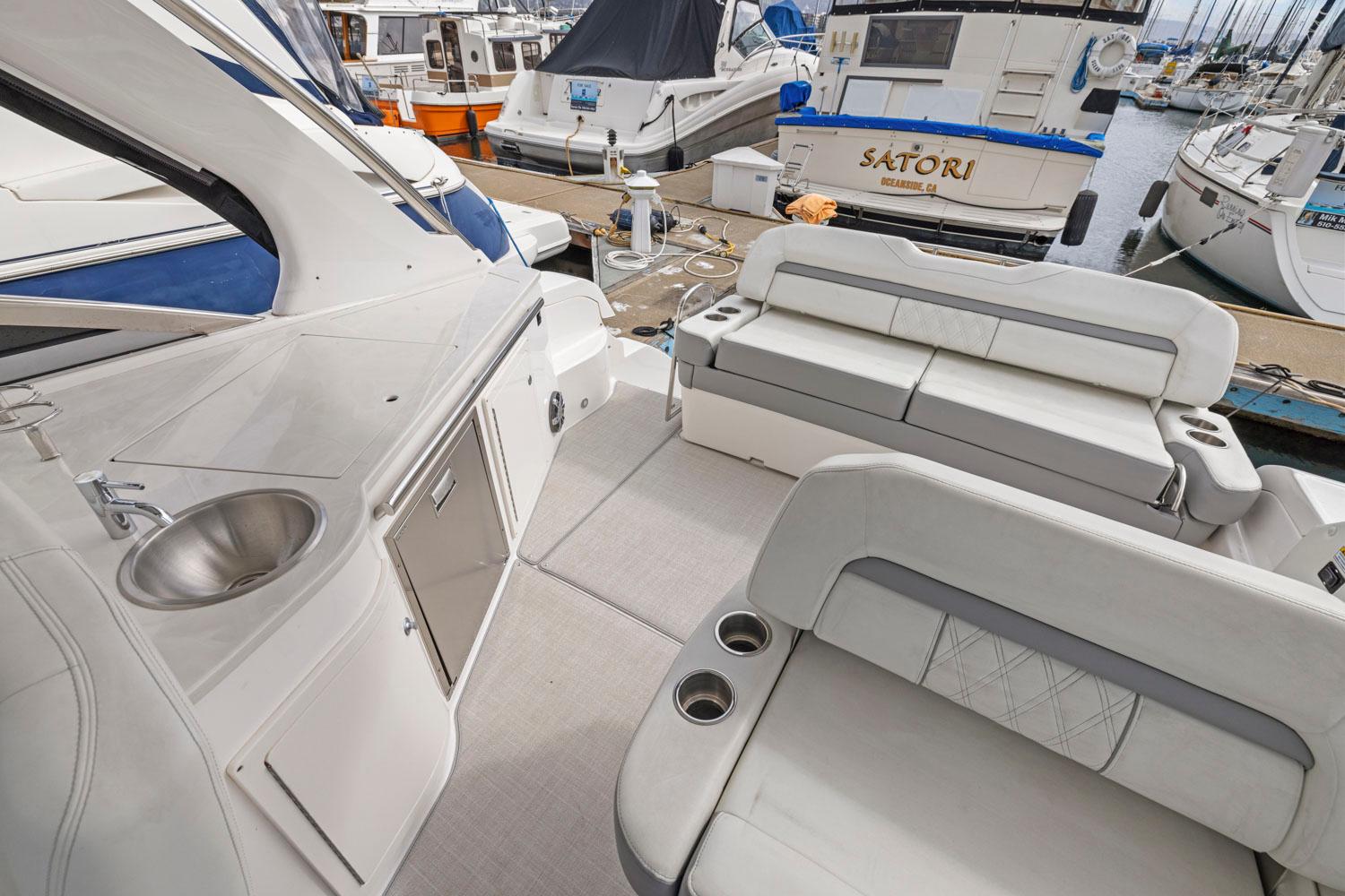 2022 Regal 33 Express - PARISII 27