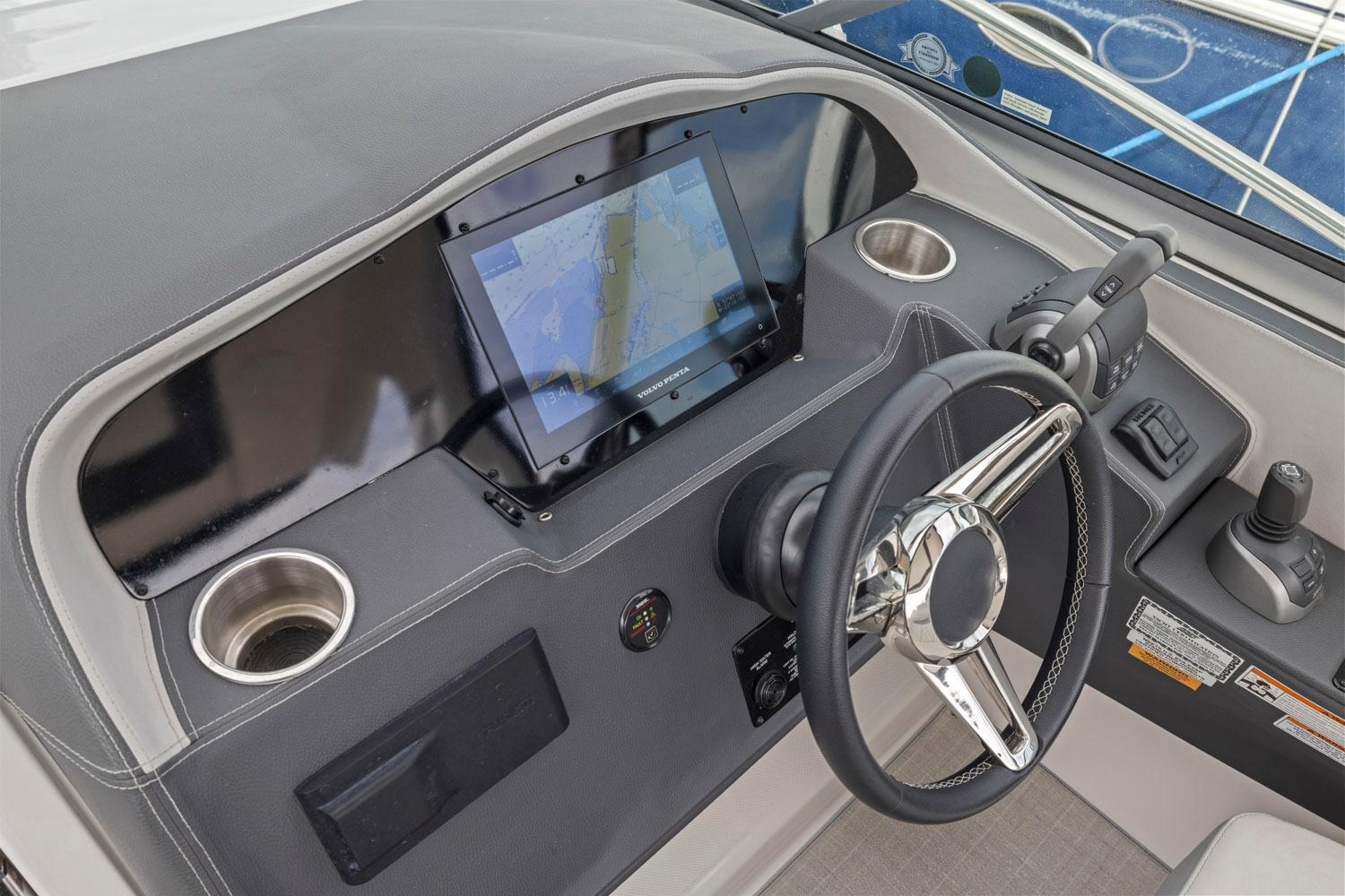 2022 Regal 33 Express - PARISII 33