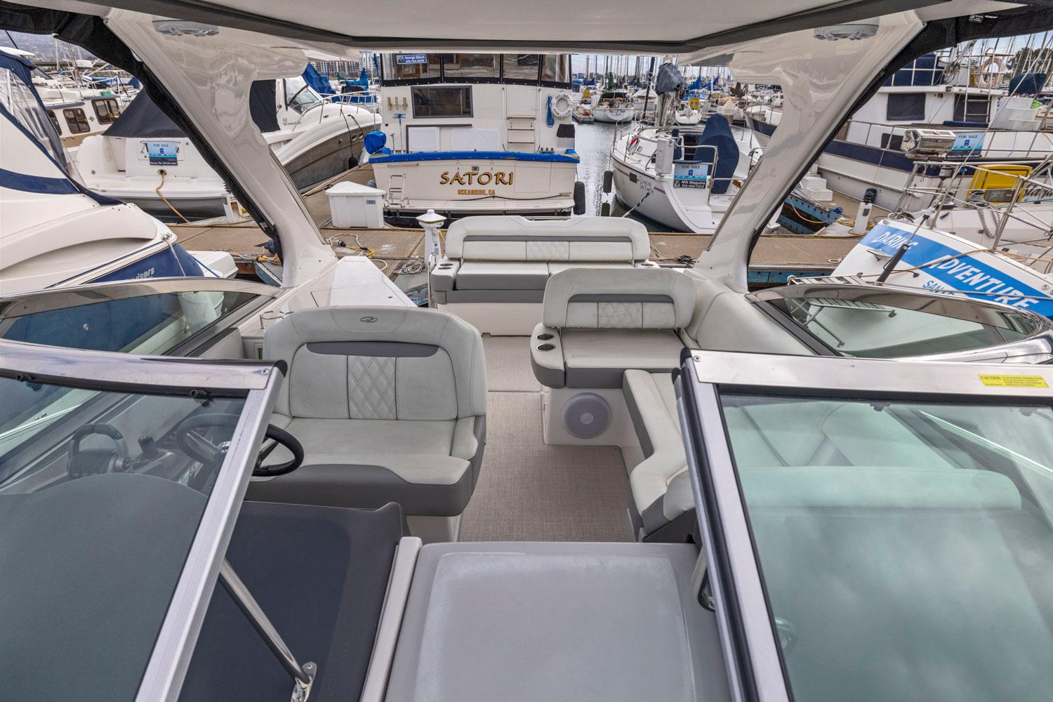 2022 Regal 33 Express - PARISII 41