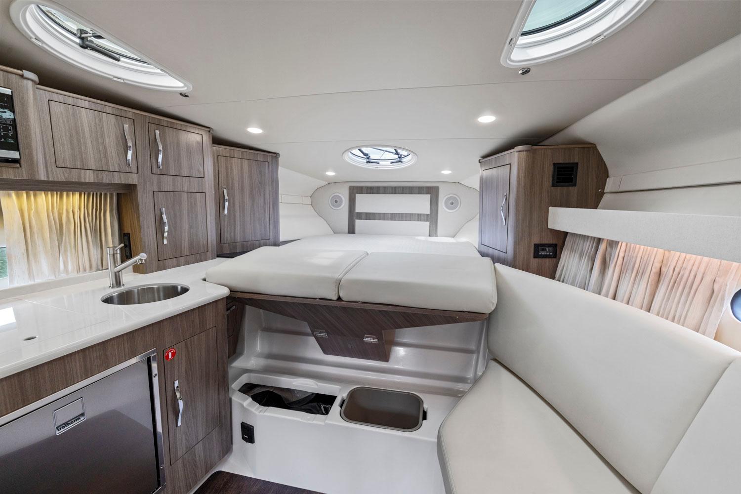 2022 Regal 33 Express - PARISII 45