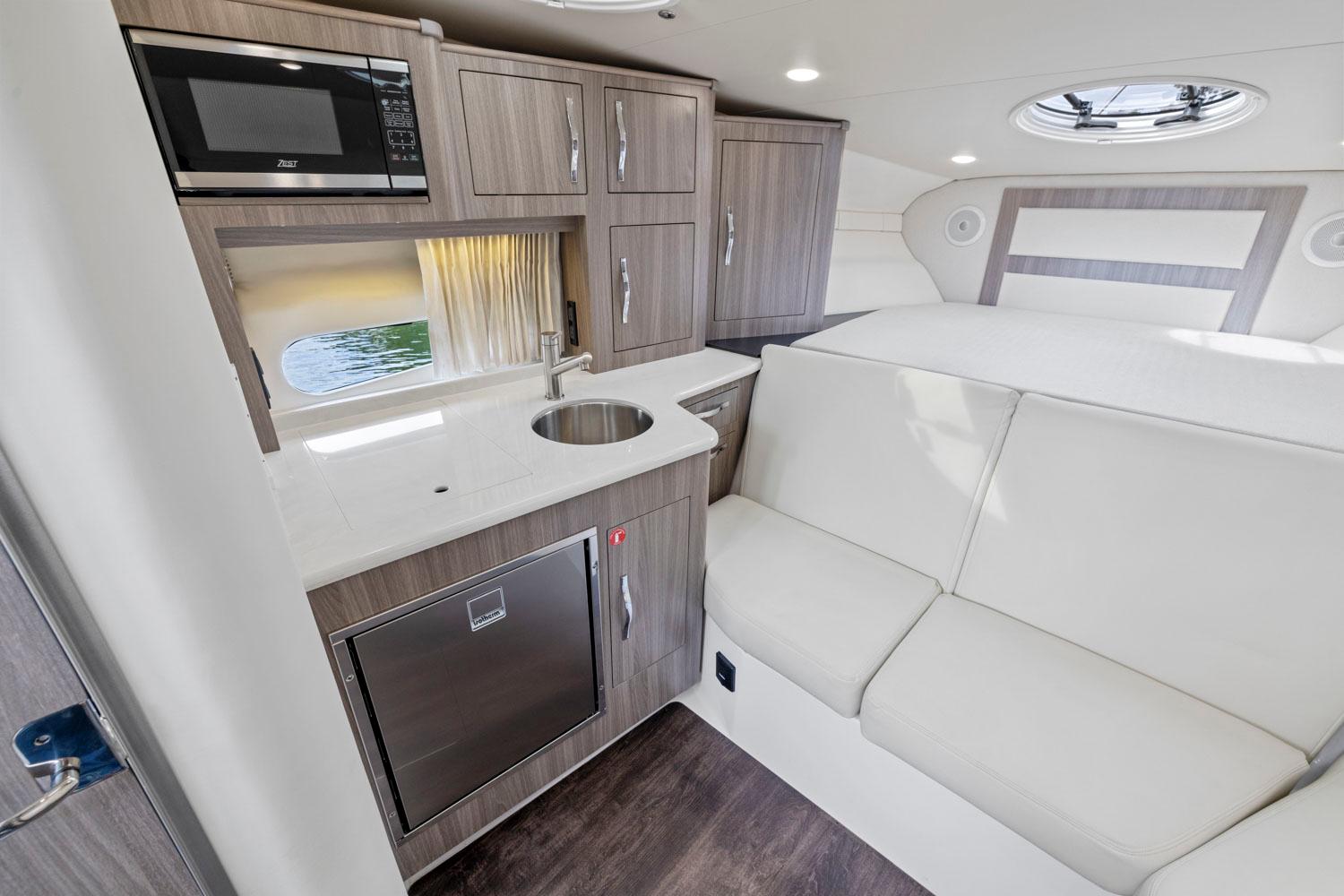 2022 Regal 33 Express - PARISII 46