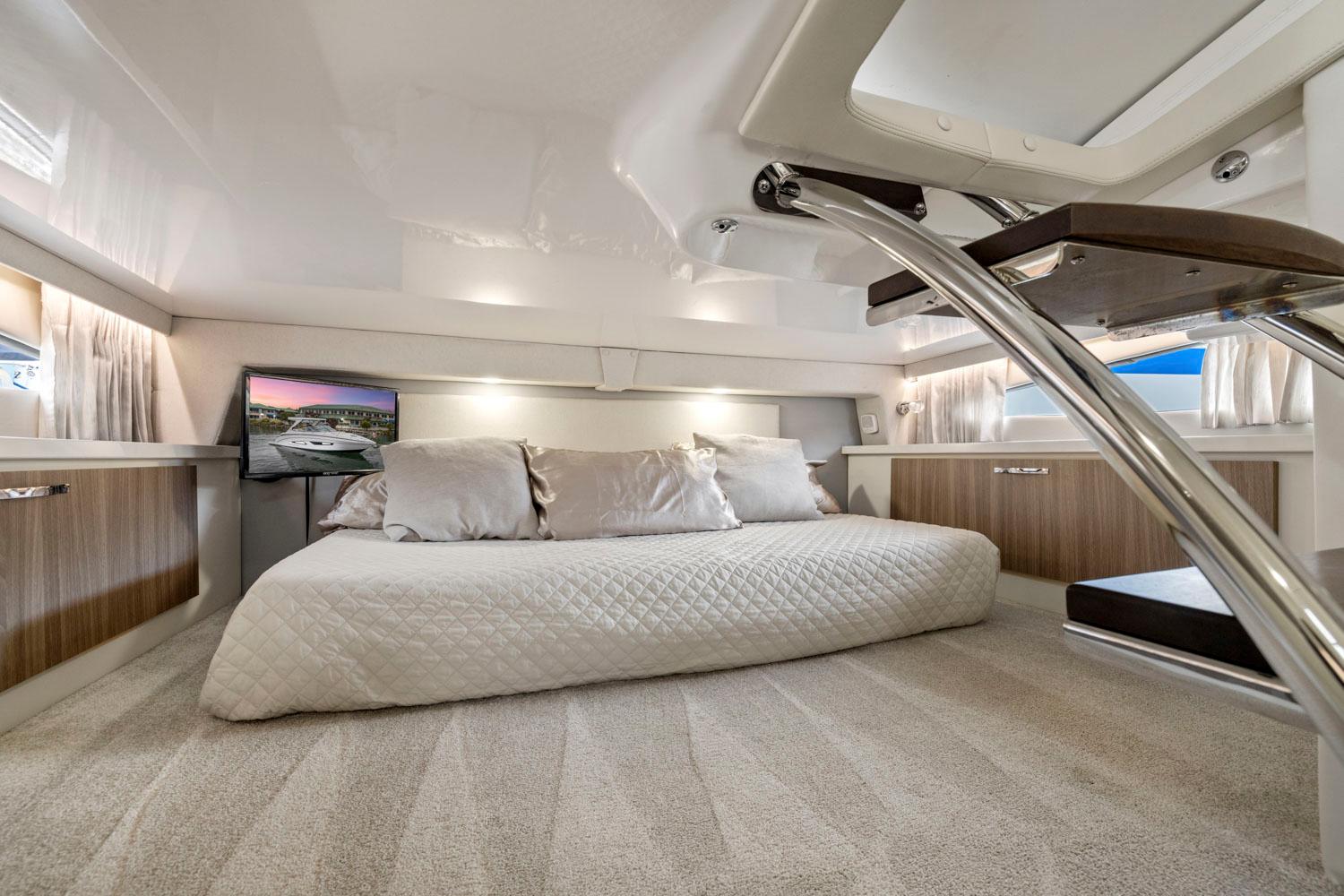 2022 Regal 33 Express - PARISII 49