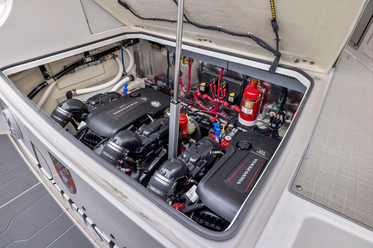 2022 Regal 33 Express - PARISII 51