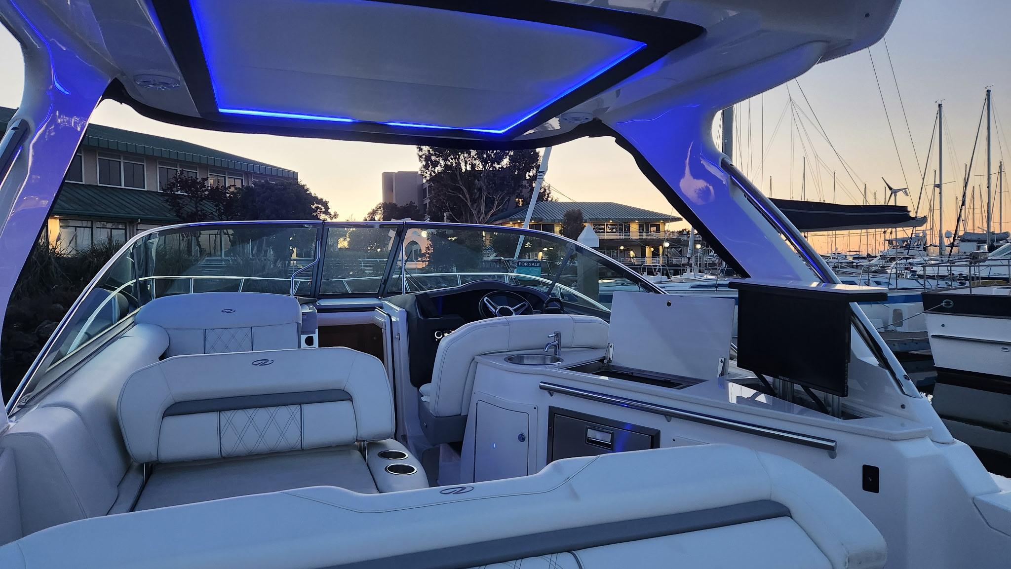 2022 Regal 33 Express - PARISII 53