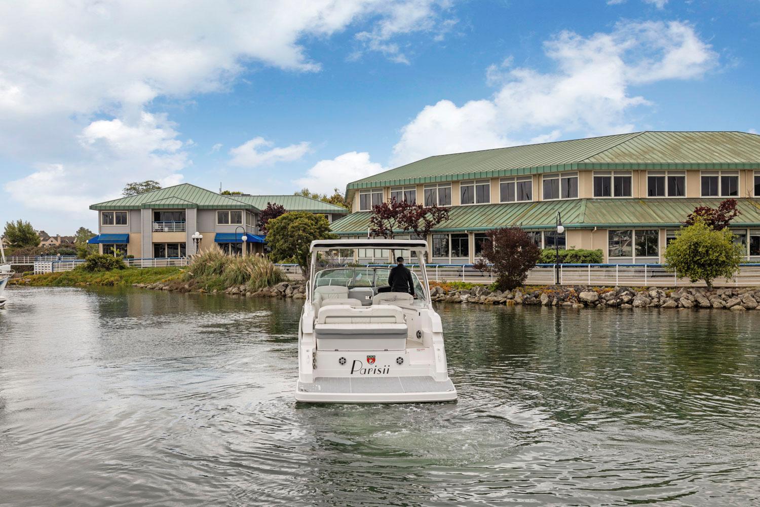 2022 Regal 33 Express - PARISII 6