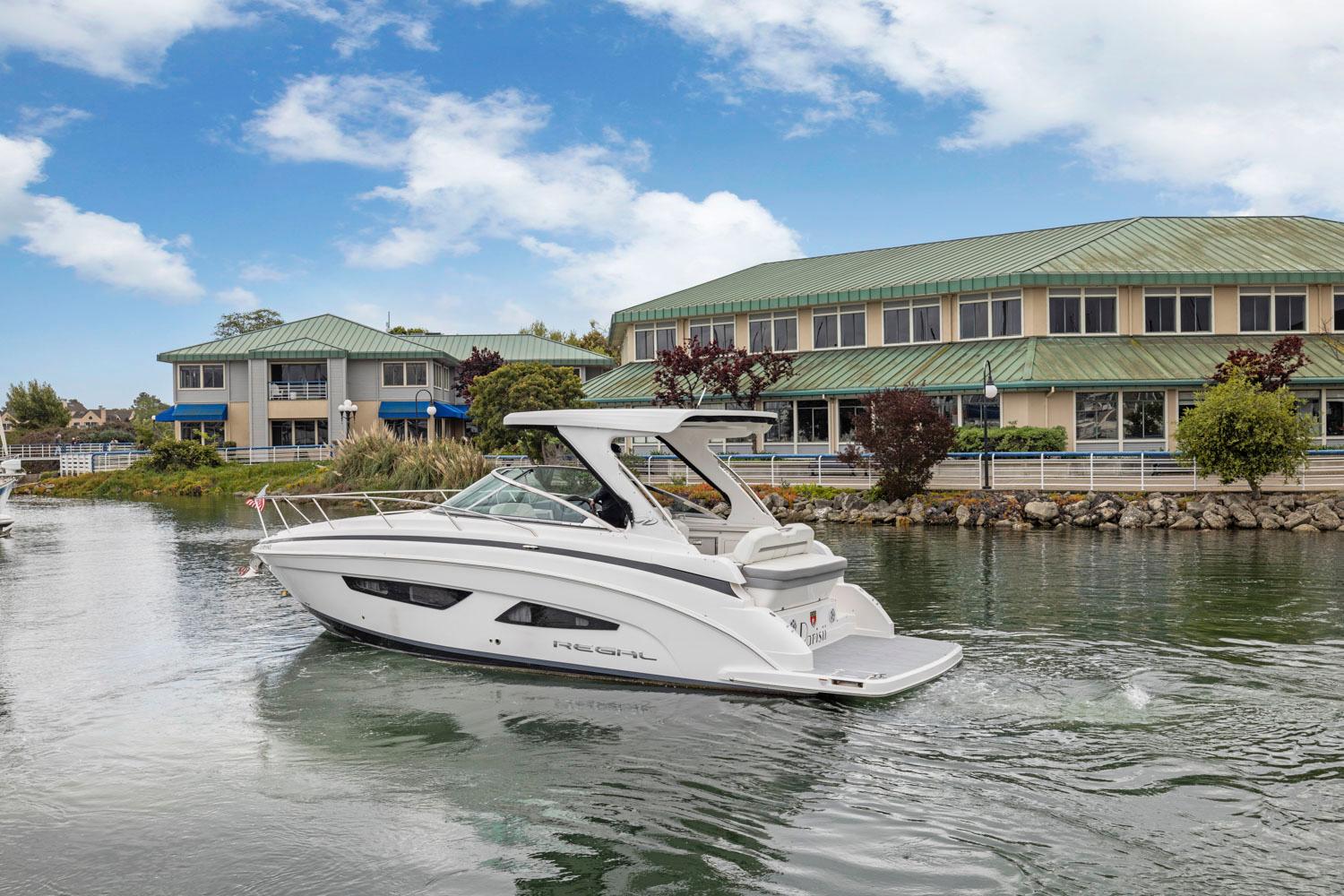 2022 Regal 33 Express - PARISII 9