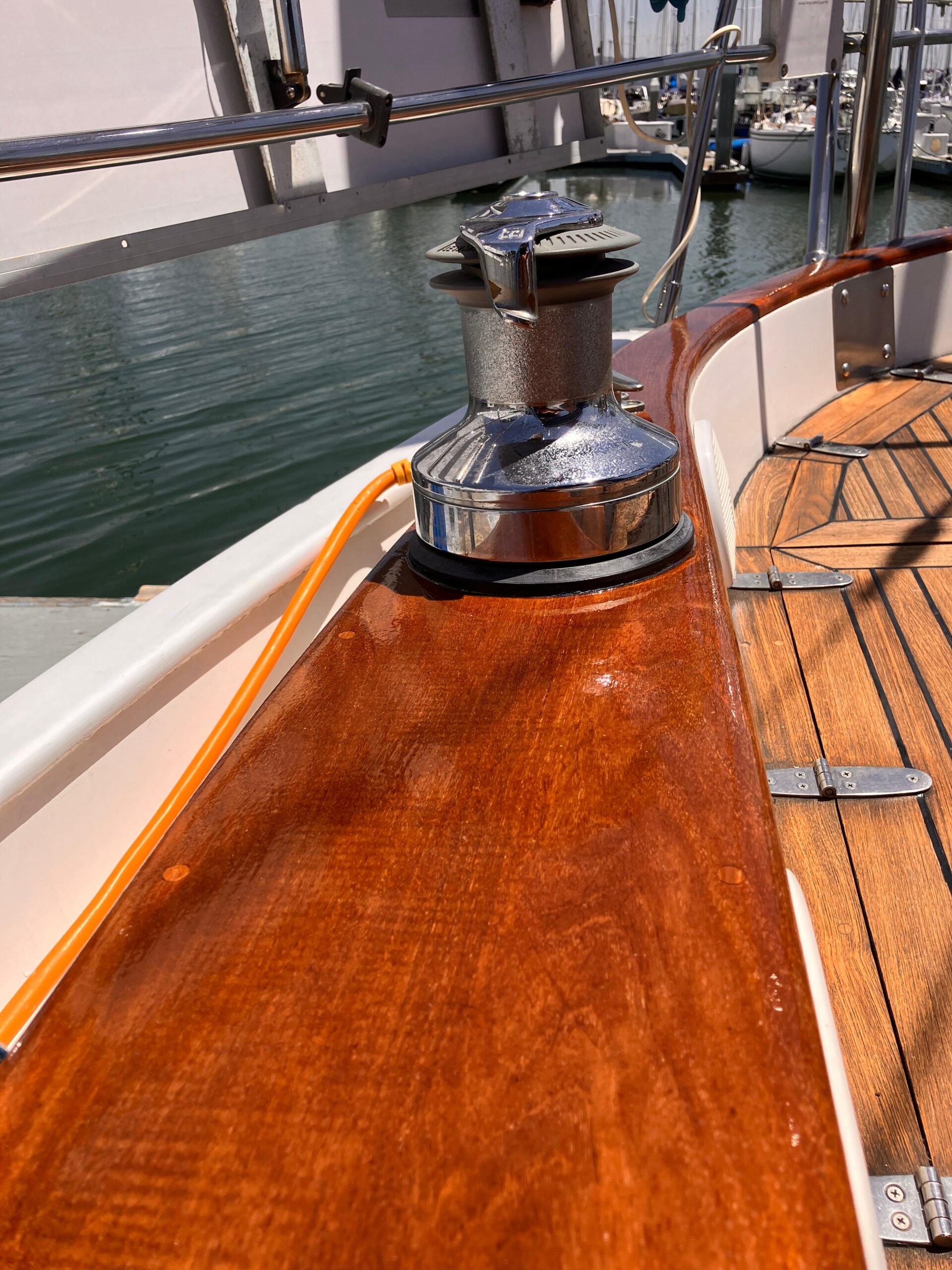 Tayana 37 MKII - FOUR WINDS 16