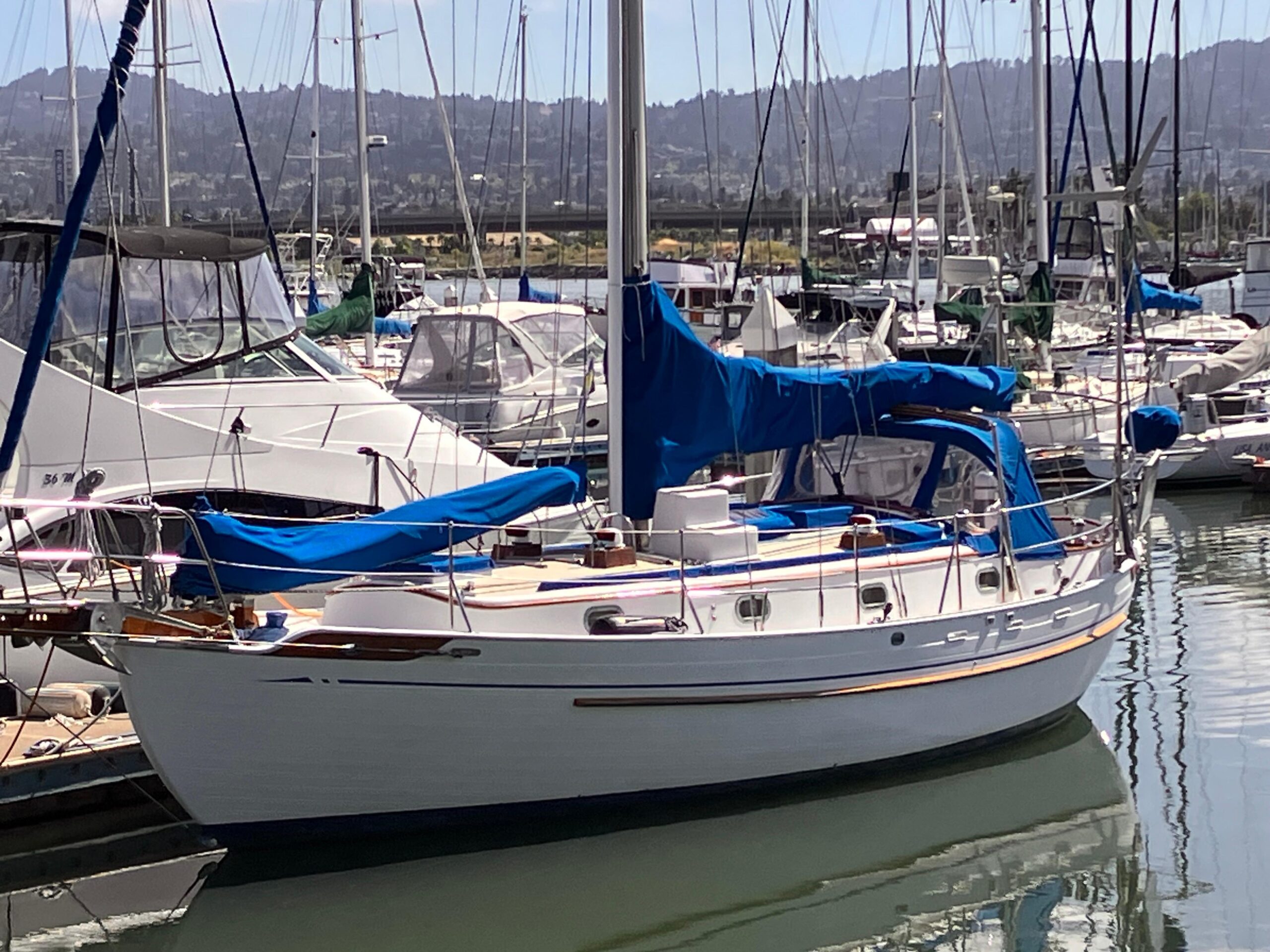 Tayana 37 MKII - FOUR WINDS 3