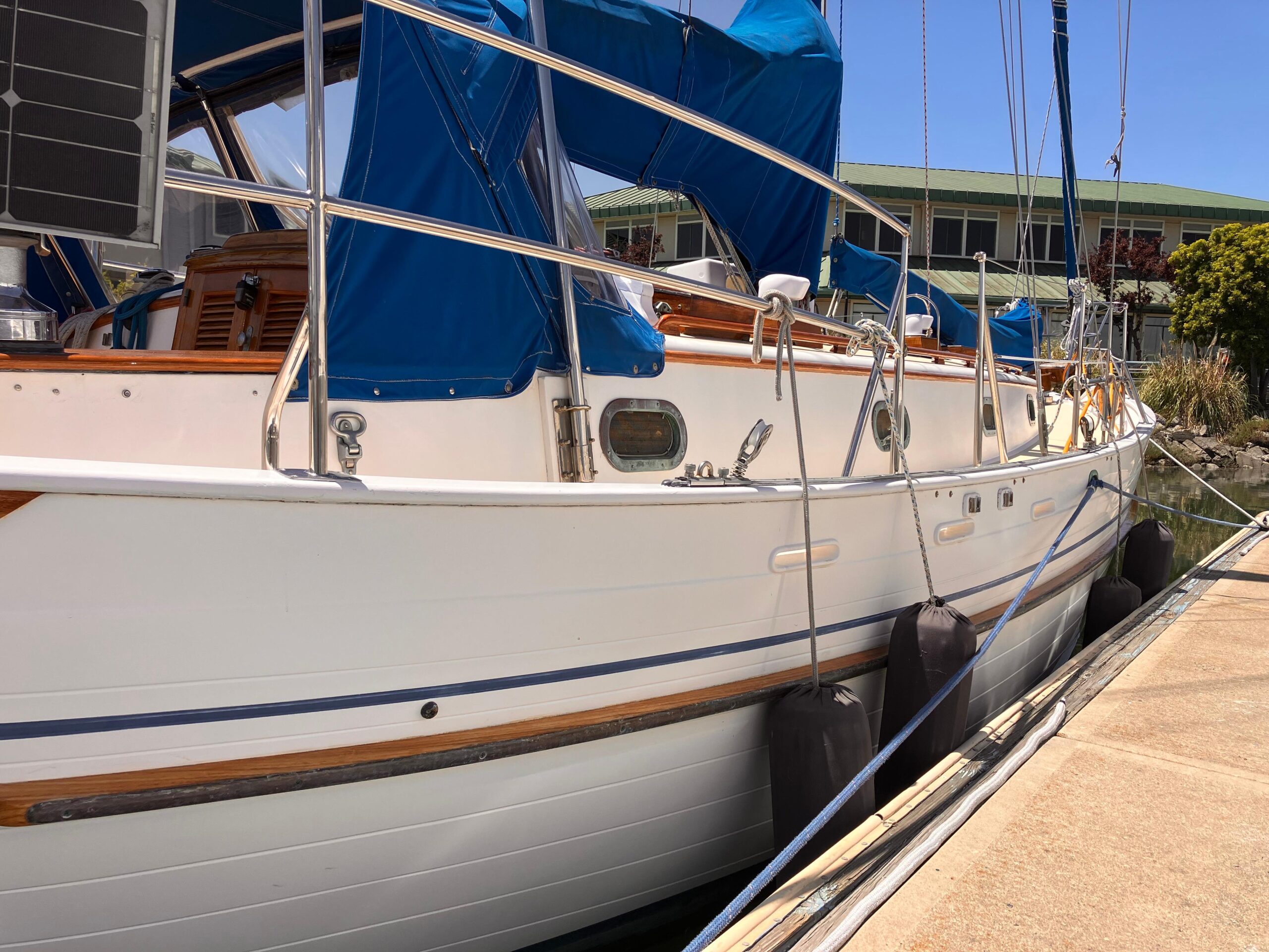 Tayana 37 MKII - FOUR WINDS 7