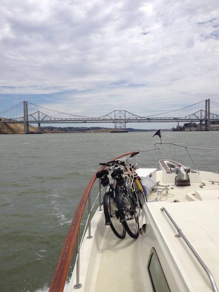 Hatteras 53 MY - CHARTMAKER 10