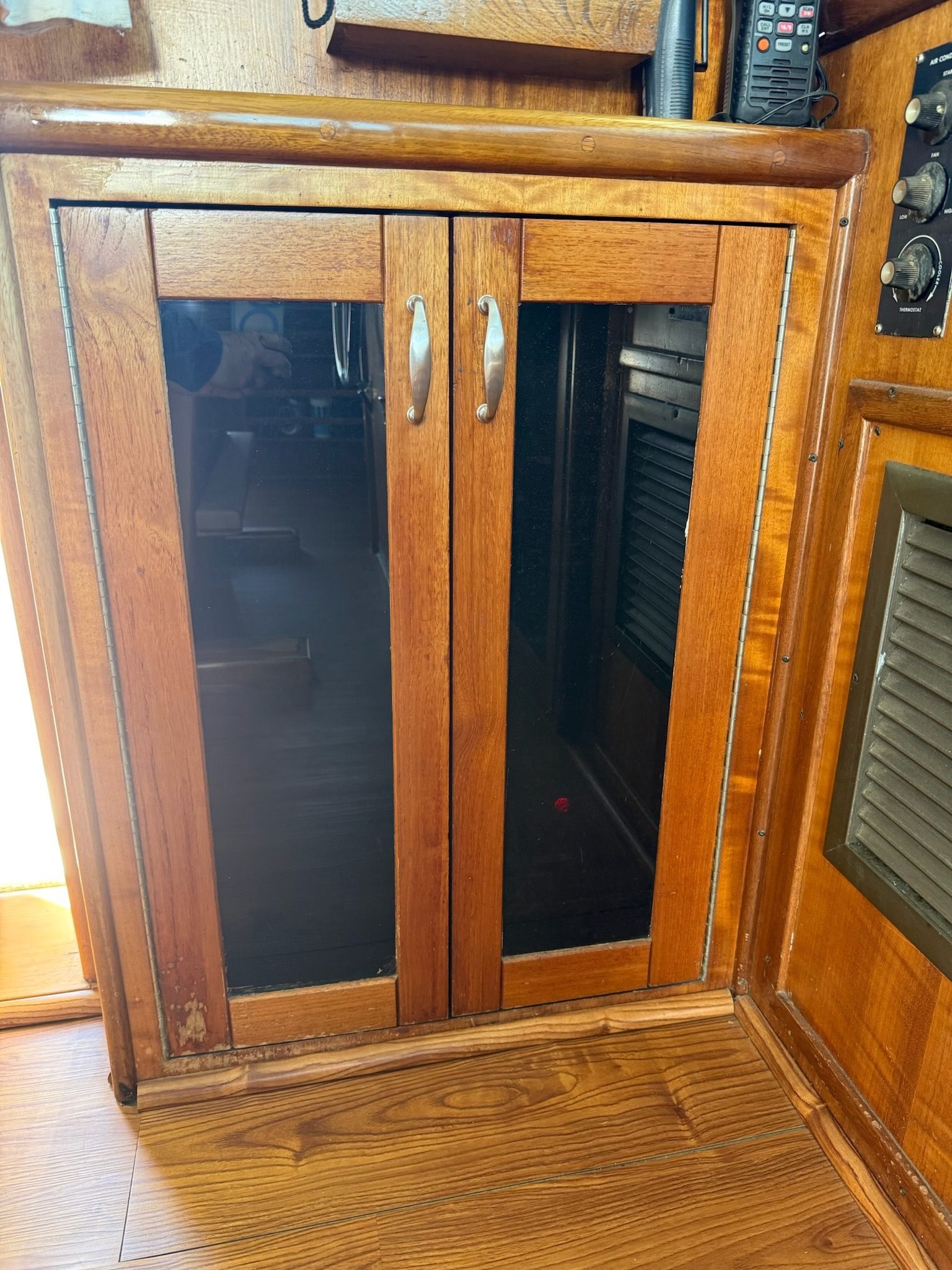 Hatteras 53 MY - CHARTMAKER 32