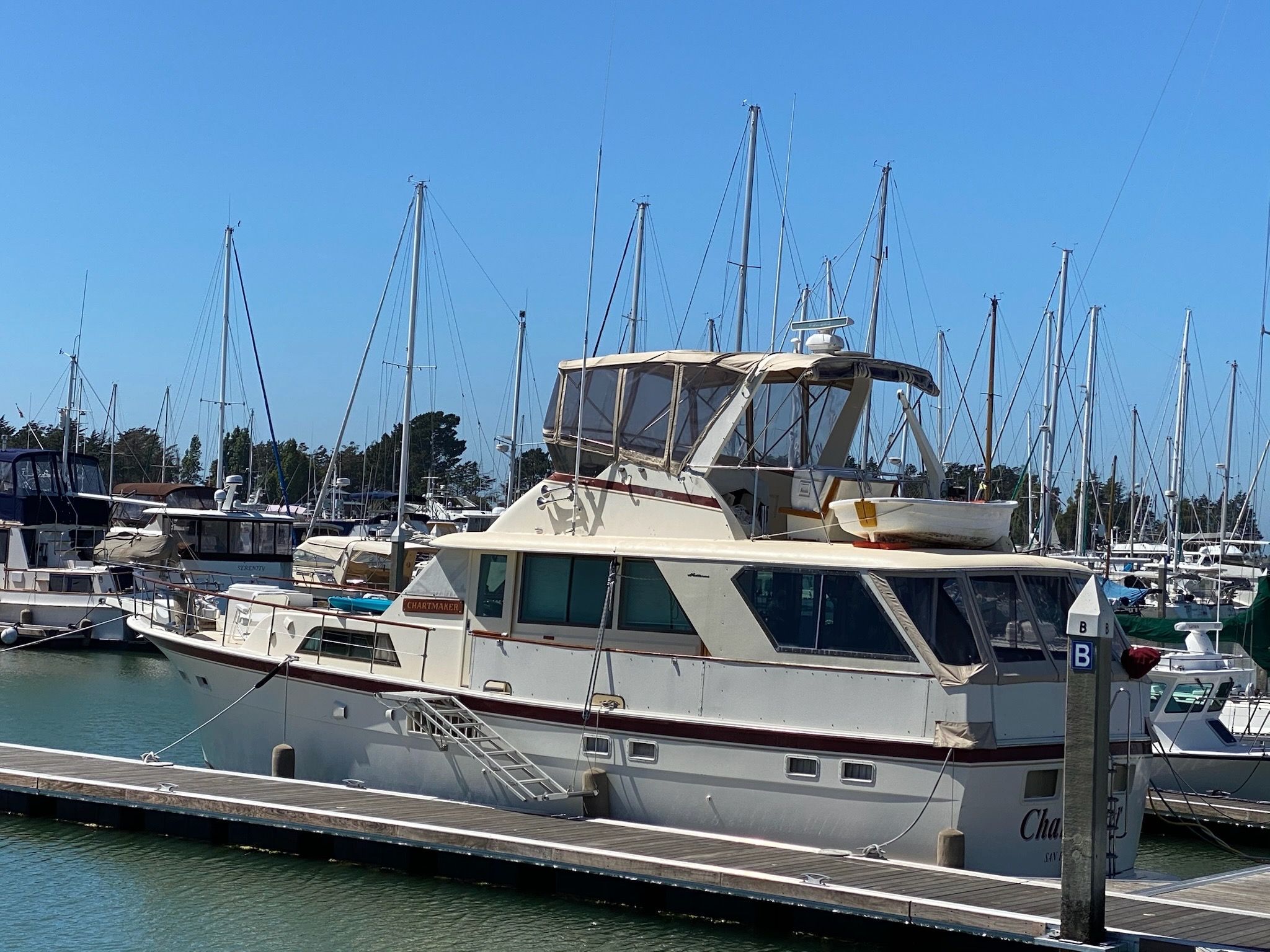 Hatteras 53 MY - CHARTMAKER 4