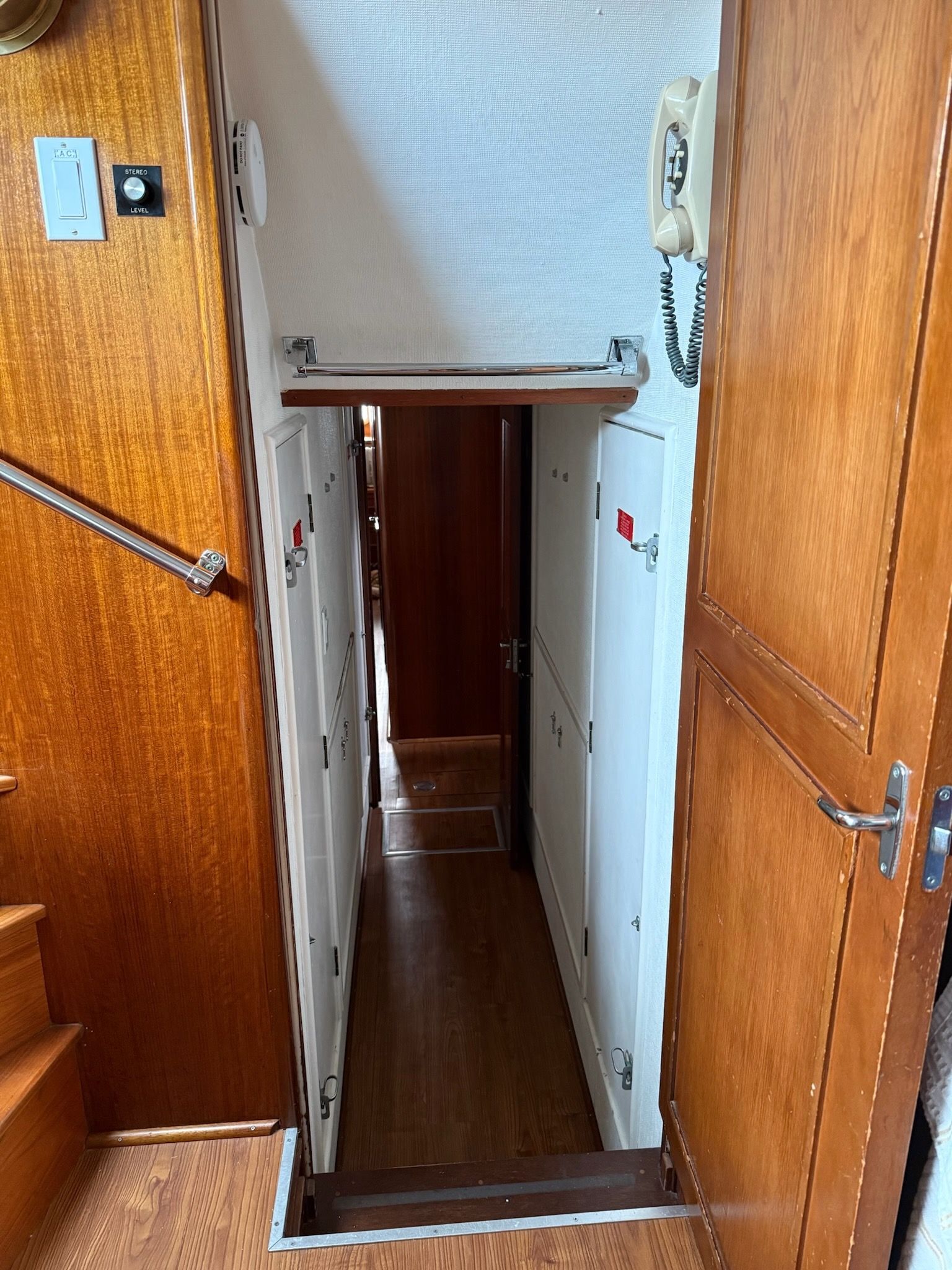 Hatteras 53 MY - CHARTMAKER 42