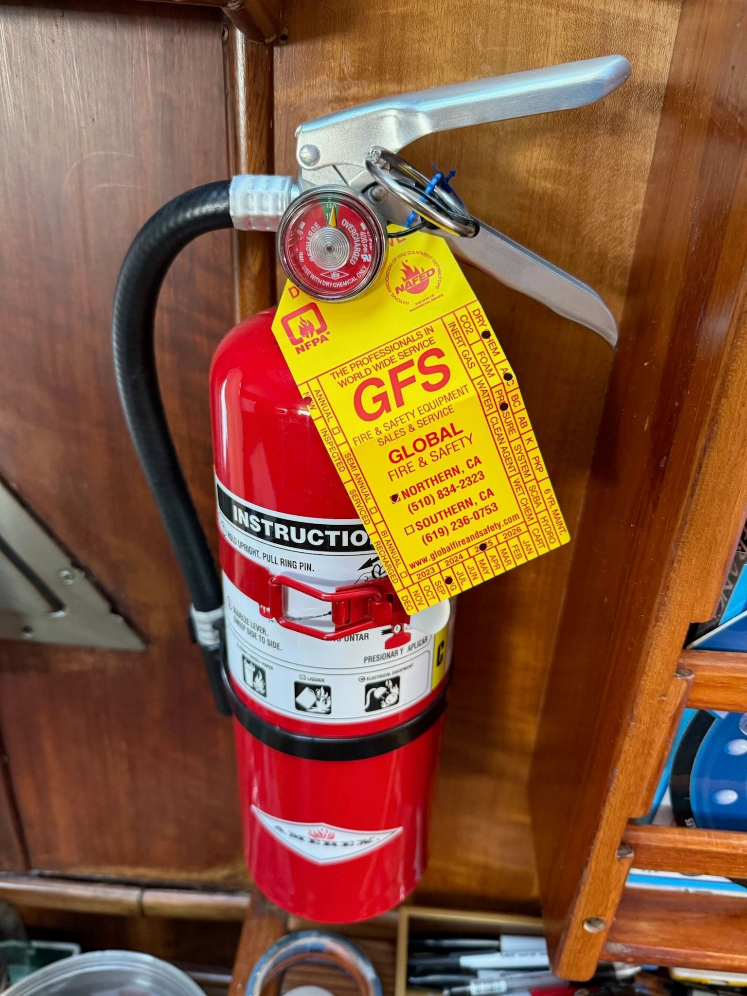 Hatteras 53 MY - CHARTMAKER 52