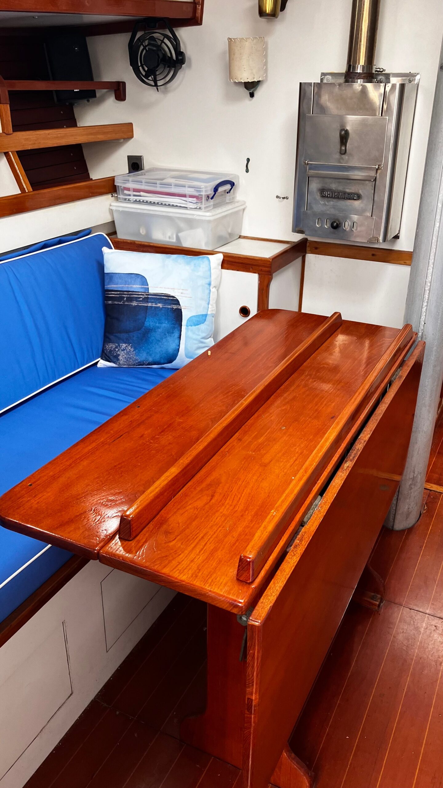 Kaiser Gale Force 34 Cutter 19