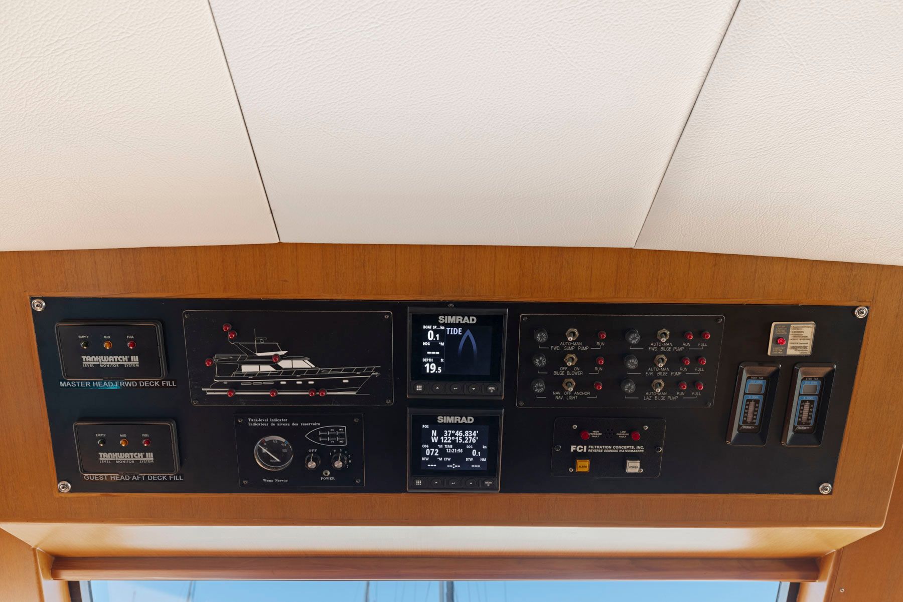 Symbol 558 - DOS GATOS 43