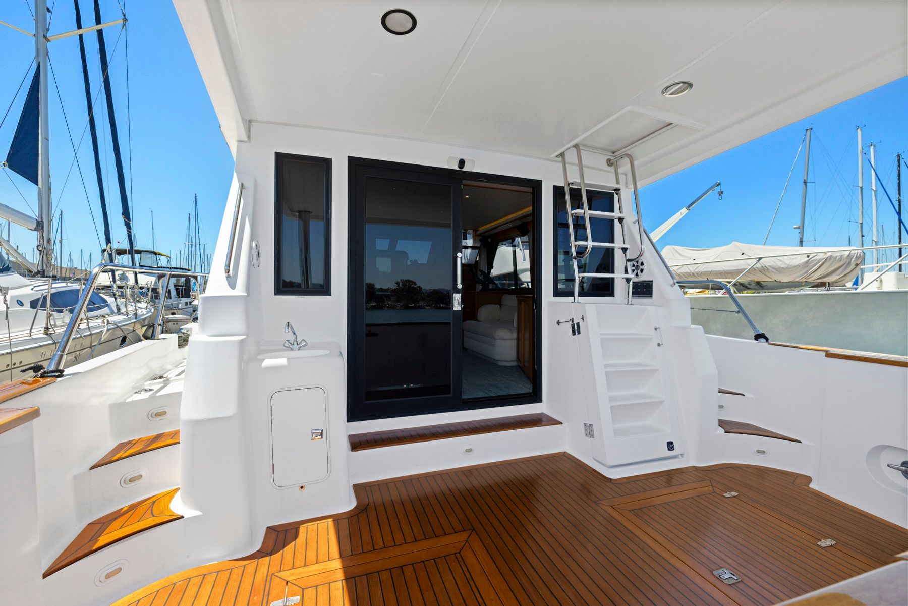 Symbol 558 - DOS GATOS 9